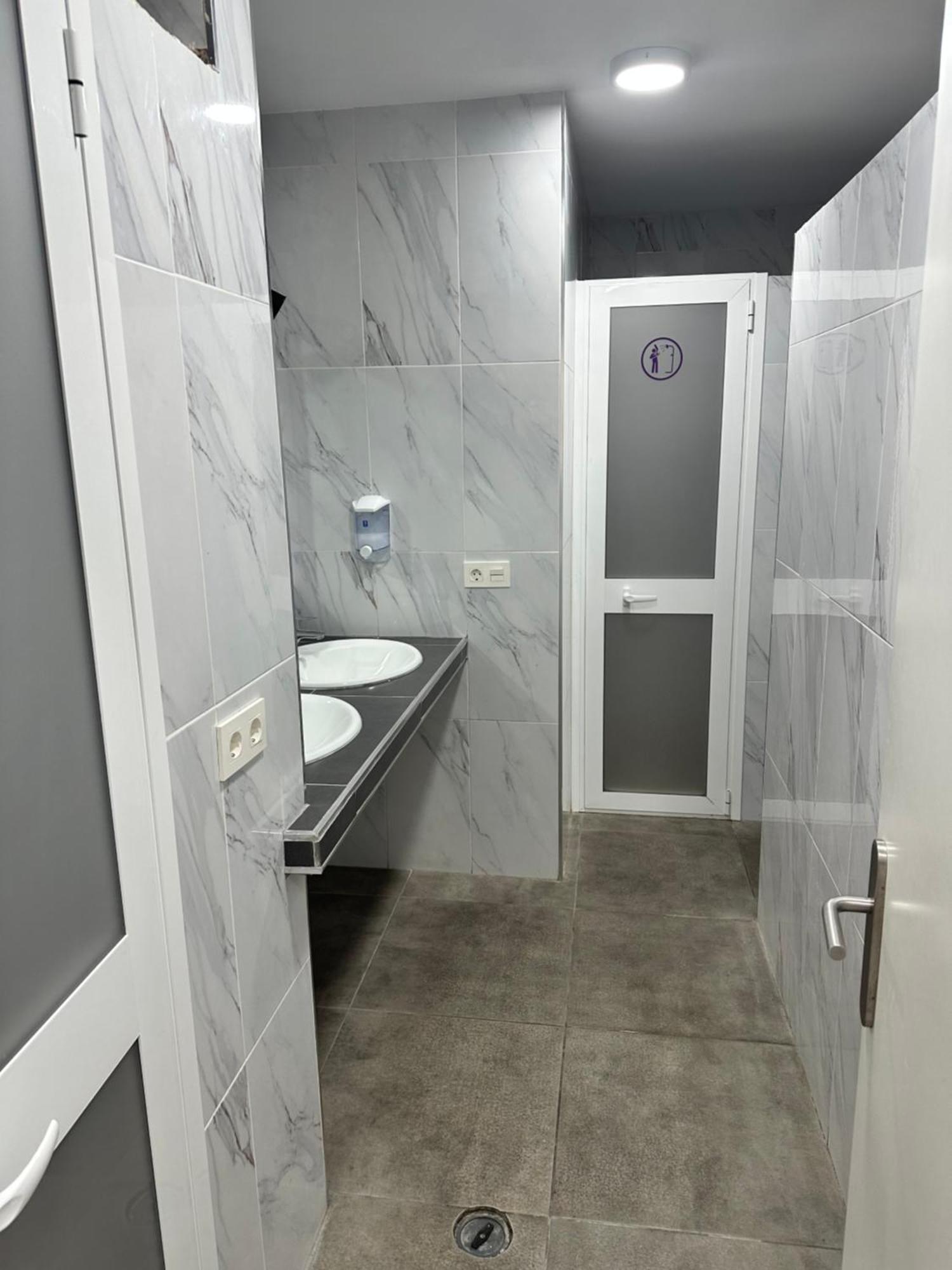 Be Happy Hostel Нерха Екстериор снимка