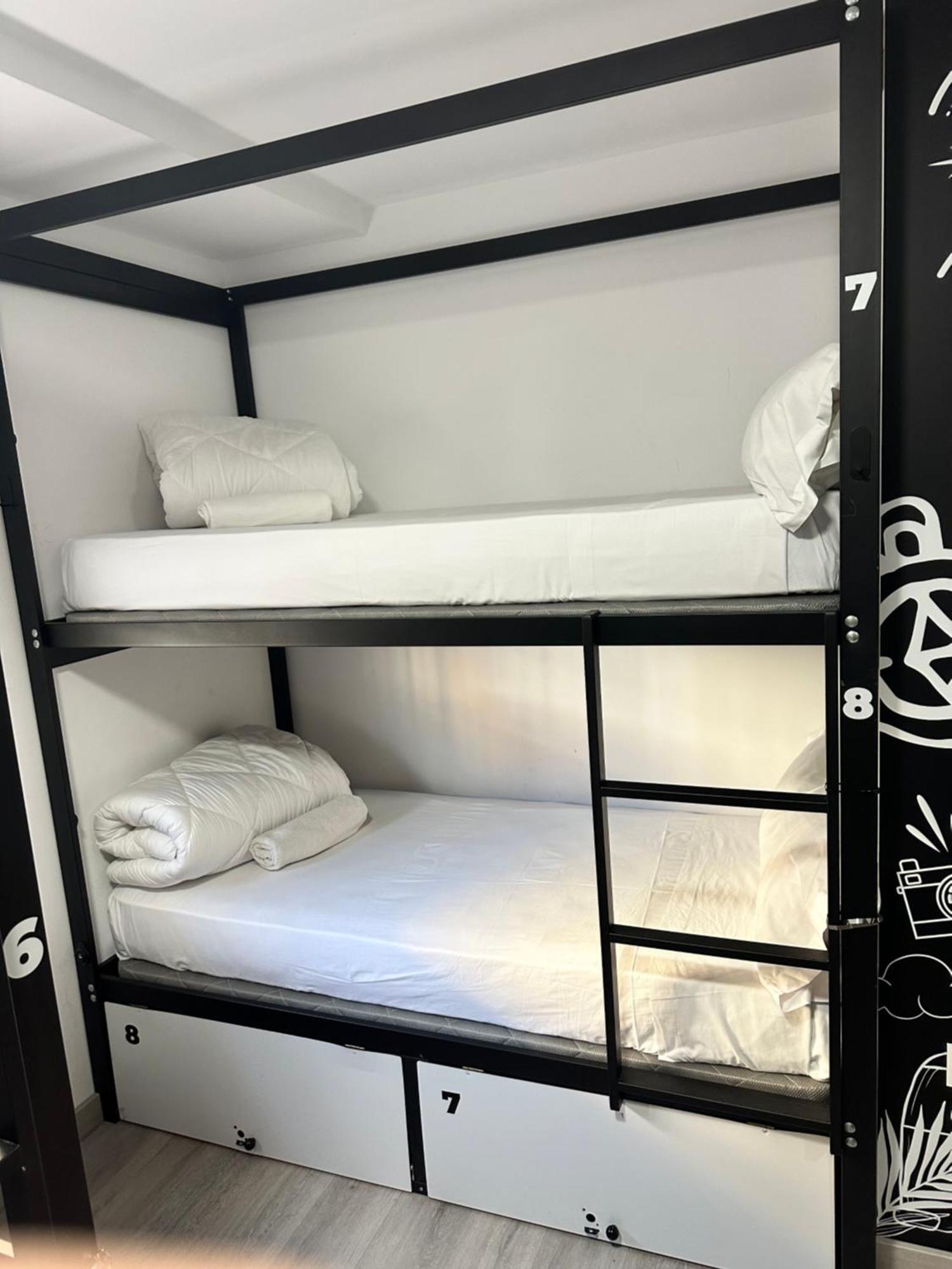 Be Happy Hostel Нерха Екстериор снимка
