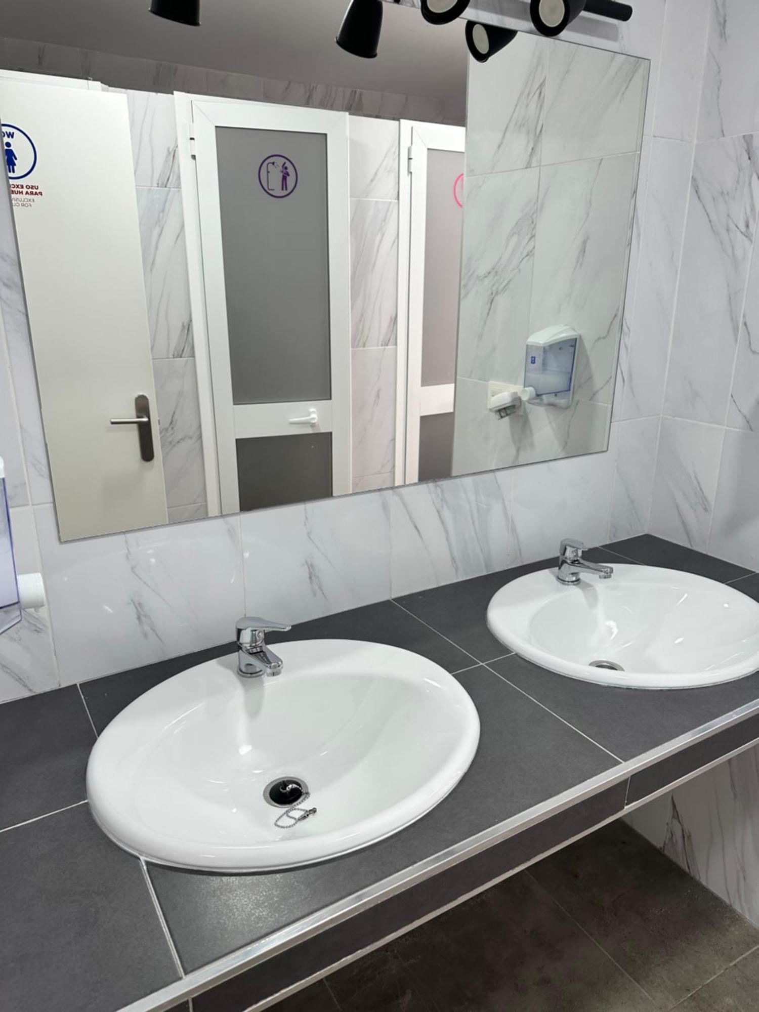 Be Happy Hostel Нерха Екстериор снимка
