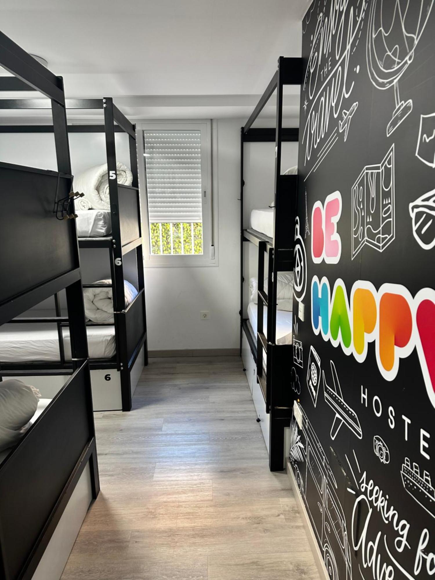 Be Happy Hostel Нерха Екстериор снимка